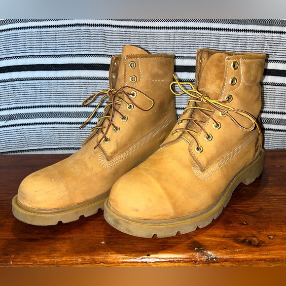 Timberland Classic Mens 6-Inch Waterproof Boots - Picture 5 of 11